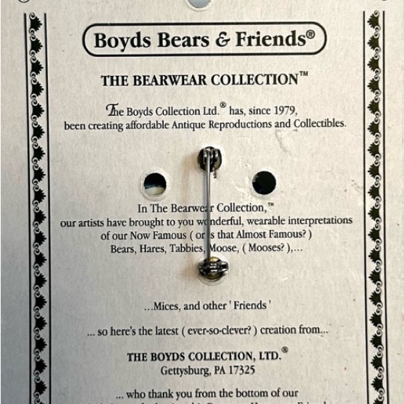 Vintage Boyds Bearwear Brooch - Mother Hare and Two Babies in Easter Hats - Picture 16 of 16